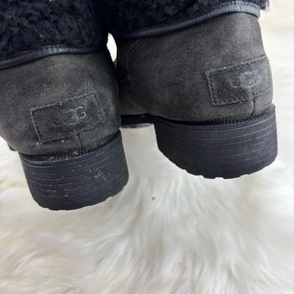 UGG Blayre Black Leather Suede Winter Boots size 12 Woman’s